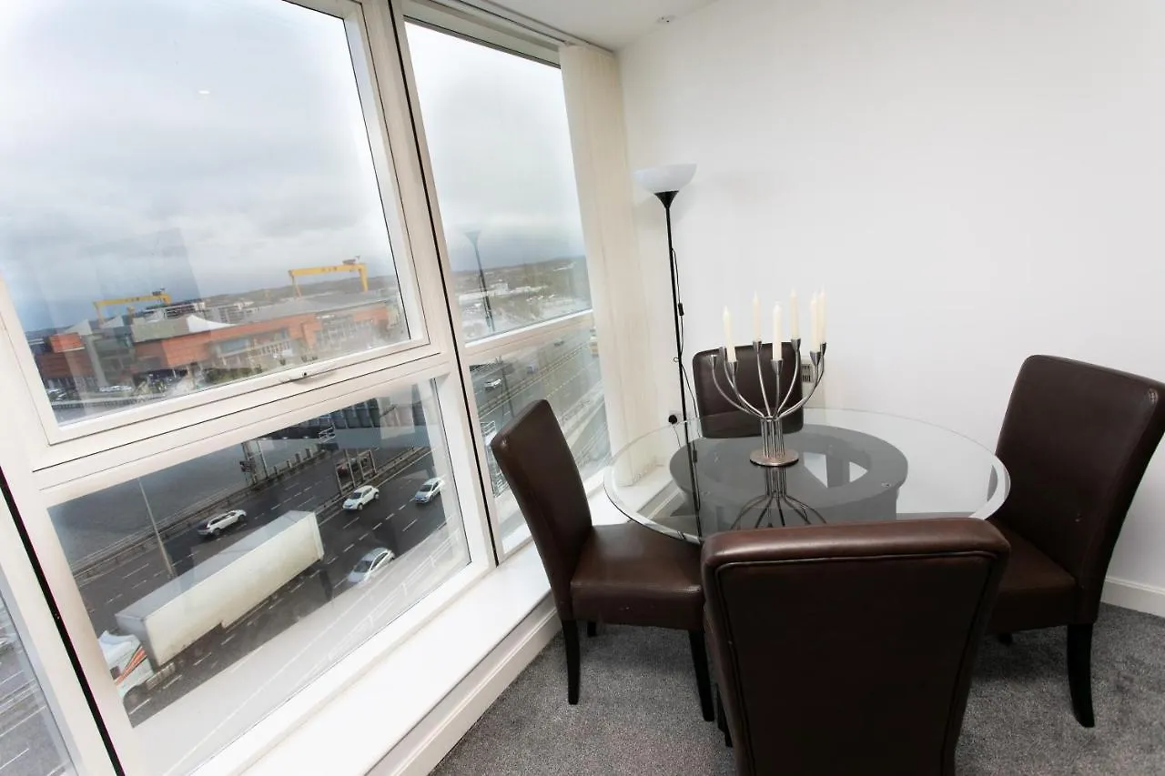 City View 2-Bedroom Flat In The Heart Of Belfast 0*,  Reino Unido